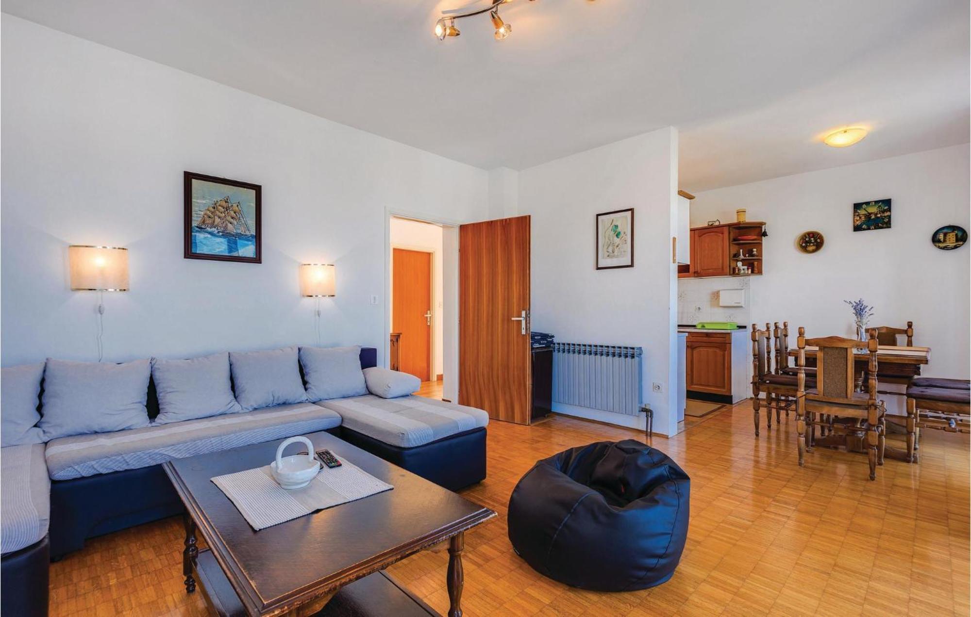 Nice Apartment In Crikvenica With House Sea View Εξωτερικό φωτογραφία